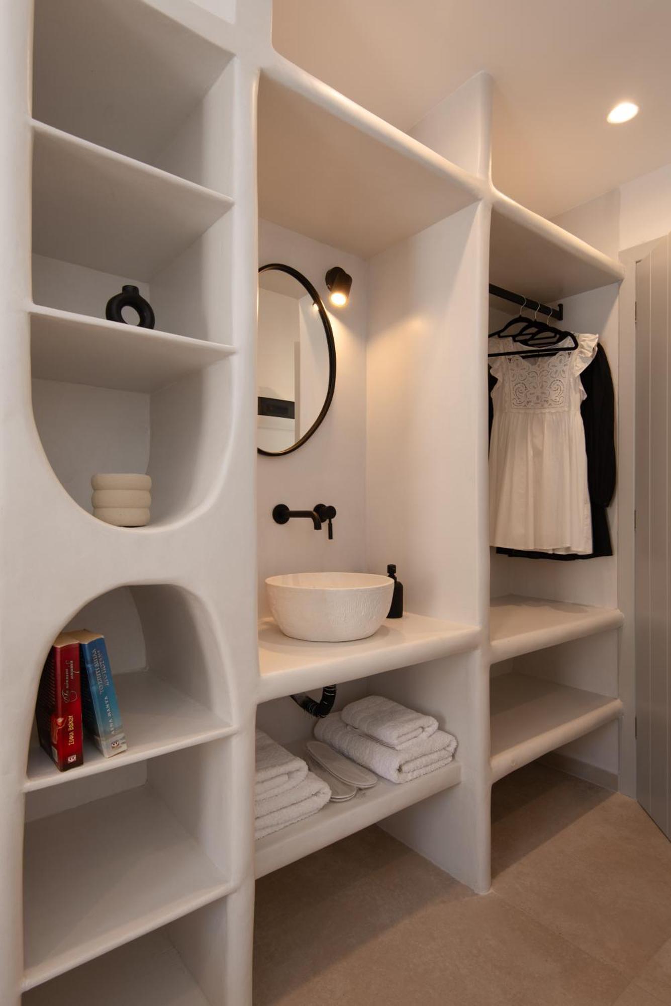 Porte Accommodation Kamares  Buitenkant foto